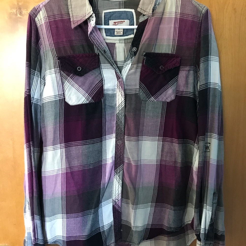 Plaid Long-sleeve Button-up Shirt